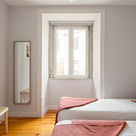 Joivy Inviting Flat Next To Carmo Convent Lejlighed Lisboa Eksteriør billede